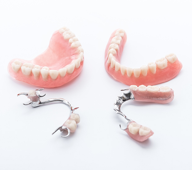 Miami Dentures and Partial Dentures